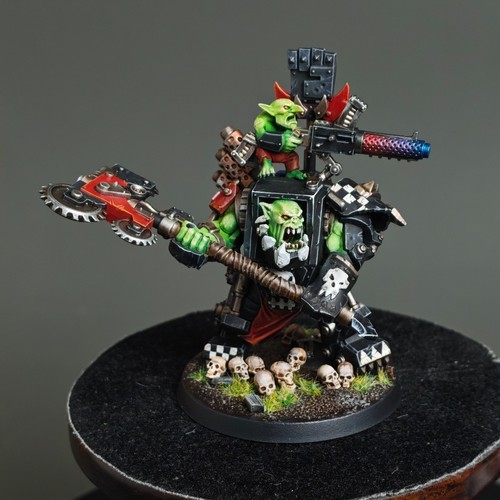 Pro painted warboss mega - painted,
