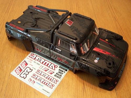 Arrma outcast blx exb - 1/5, 8s